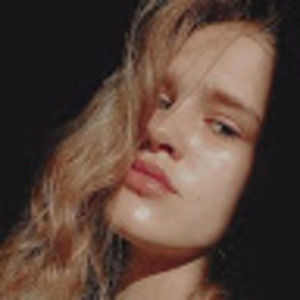 Meet your Posher, Aleana